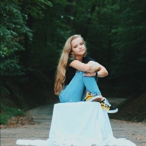 Meet your Posher, Sage